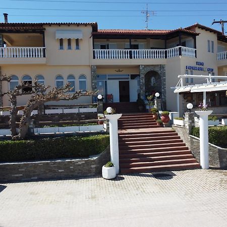Polychrono Beach Hotel Exteriör bild